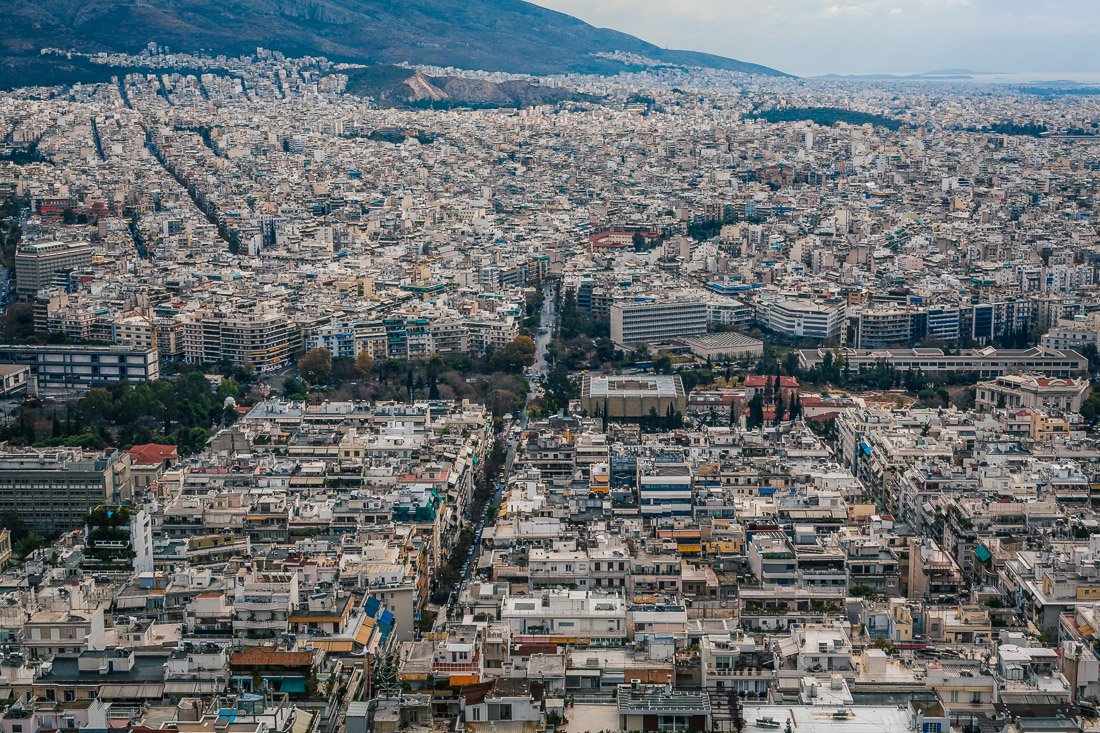 Вид с горы Ликабет на восточную часть Афин
