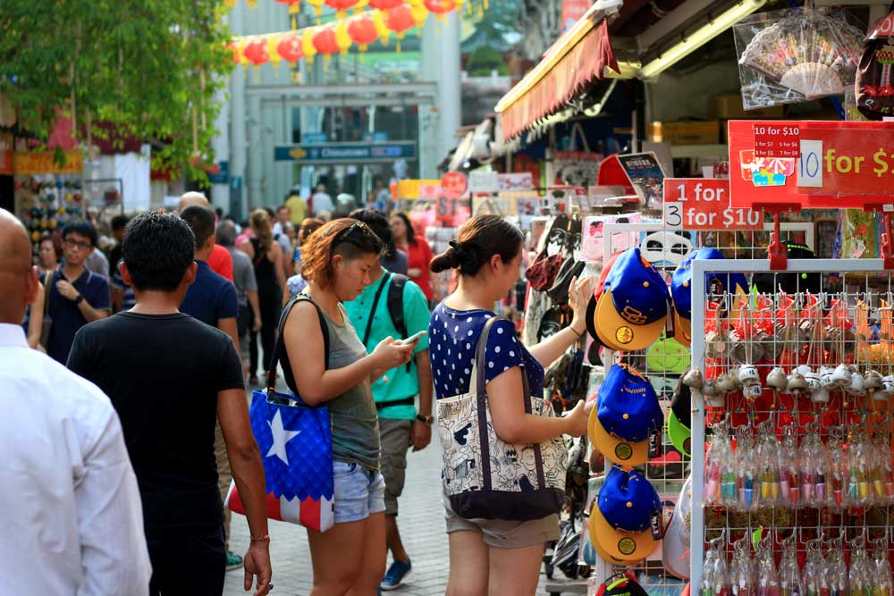 Чайнатаун в Сингапуре и его торговля - абсолютно неизменный атрибут:)