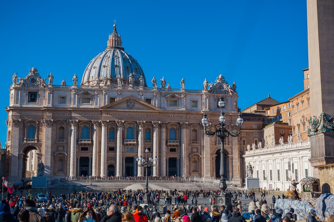 Ватикан — площадь Святого Петра. Лучшие фотографии:)
