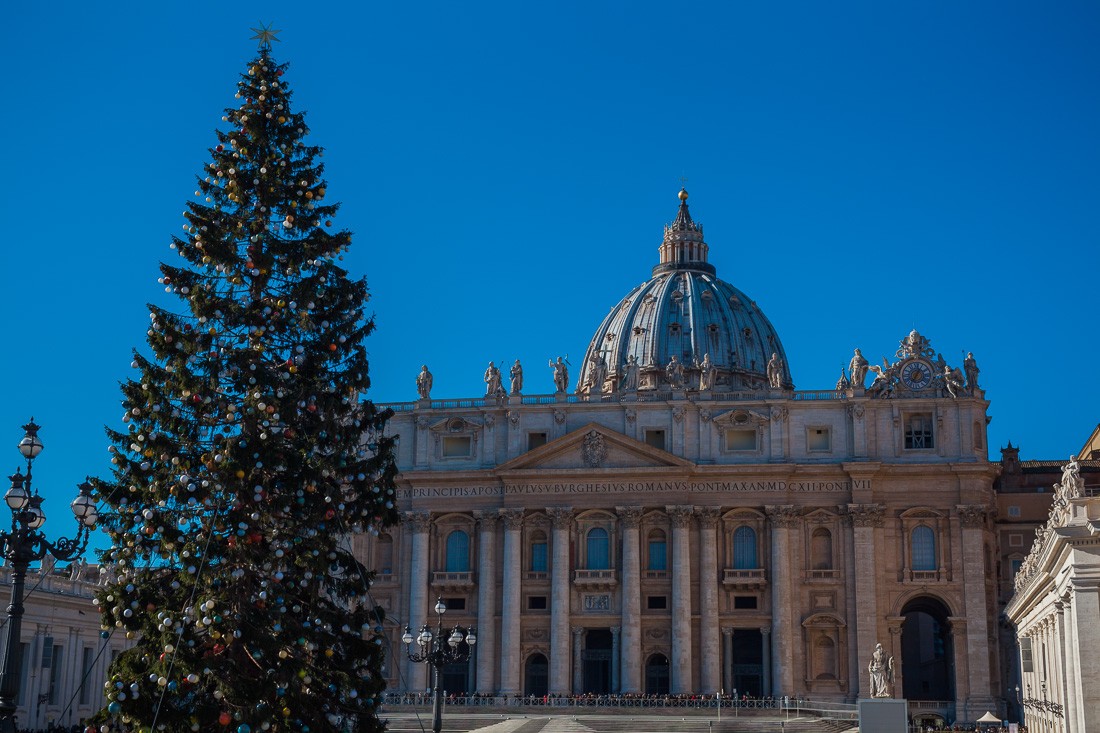Рождественская елочка и Ватикан