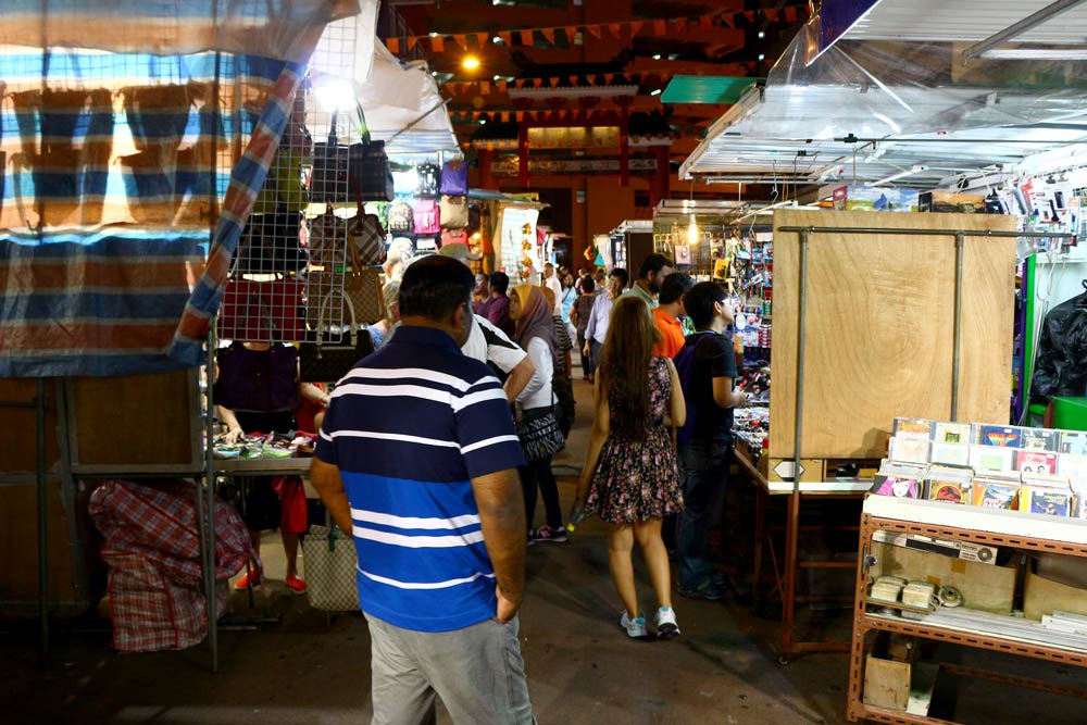 Ночной рынок в Гонконге: вход